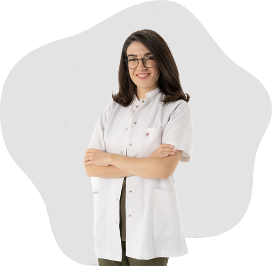 Fachzahnärztin Şevval İrem Aydın Karagüllü 